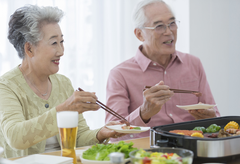 東京(綾瀬)の入れ歯専門外来、あやせ ほりきり中央歯科口腔機能クリニックのインプラント義歯