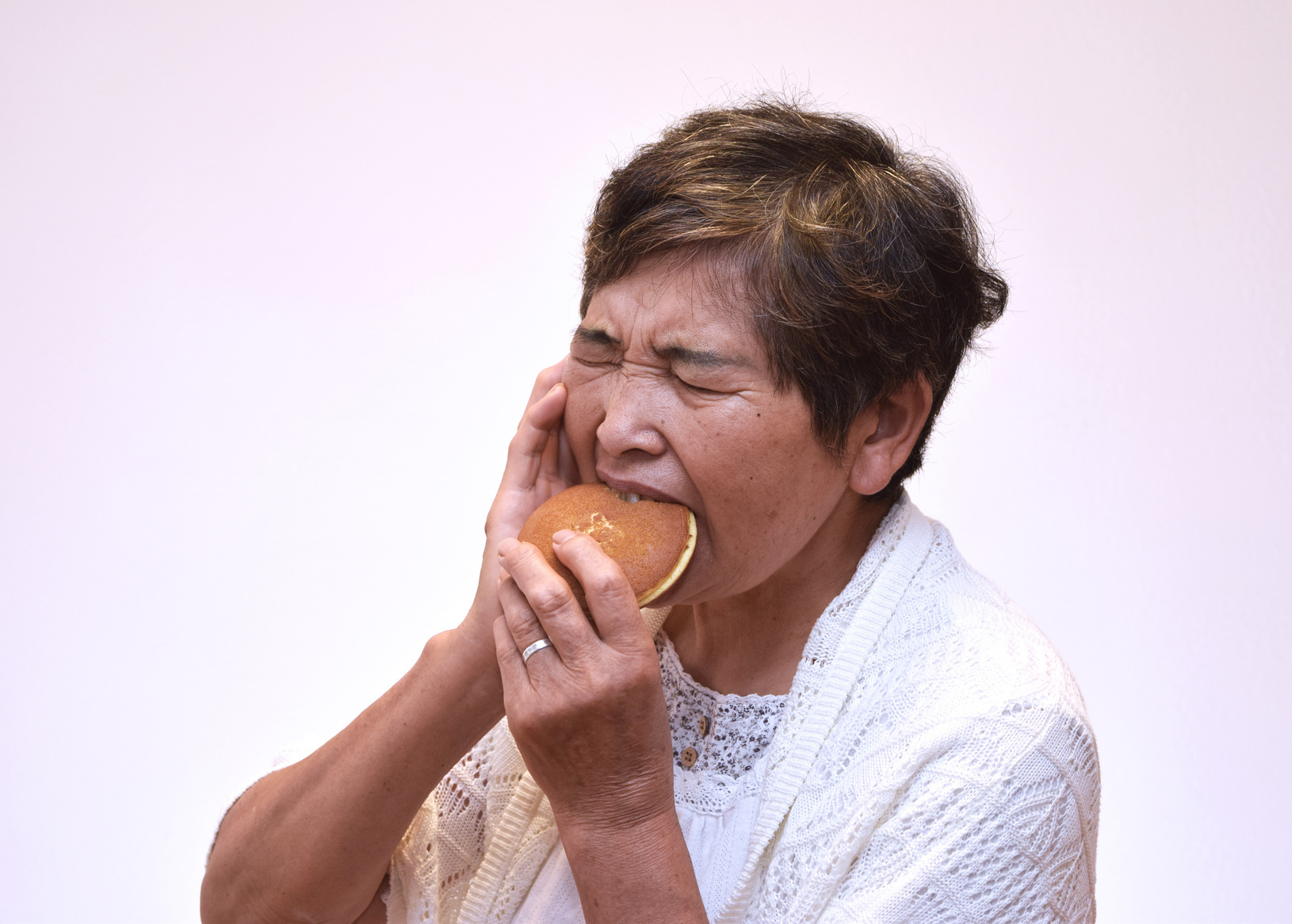 東京(綾瀬)の入れ歯専門外来、あやせ ほりきり中央歯科口腔機能クリニックの3Dプリントデンチャー「リーバ」