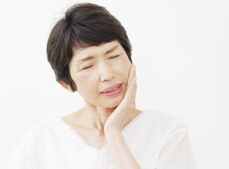 東京(綾瀬)の入れ歯専門外来、あやせ ほりきり中央歯科口腔機能クリニックの部分入れ歯でお悩みの方へ
